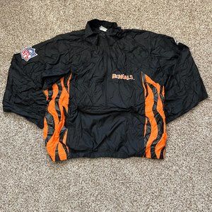 Vintage Cincinatti Bengals Nylon Self-Packable Zip Pullover Shell (Men's Large)